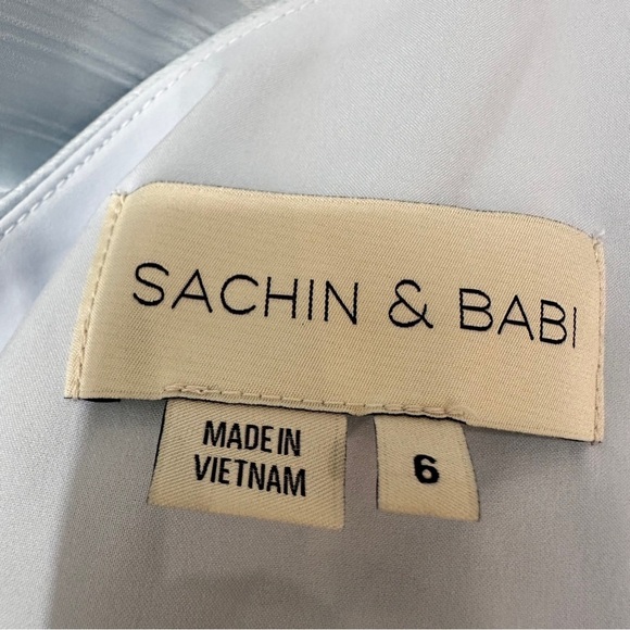 Sachin & Babi Chelsea Dress Size 6 Ice Blue One Shoulder Bow Gown Formal - Picture 6 of 8